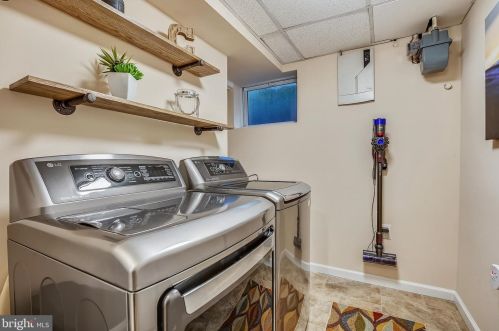 9103 1st Ave, Silver Spring MD 20912-4654 exterior