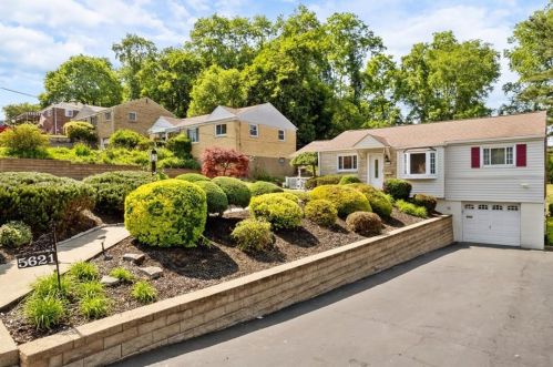 5621 Villa Haven Dr, Pittsburgh, PA 15236-3351