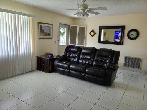 1901 14 Ave, Boynton Beach FL 33426-5848 exterior