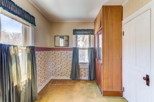 1030 2 St, Watertown WI 53094-6432 exterior