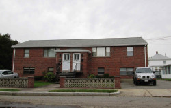 85 Silver Lake Ave, Newton, MA 02458-1110