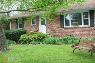 3144 Meadowood Ln, Atlanta, GA 30341-3828