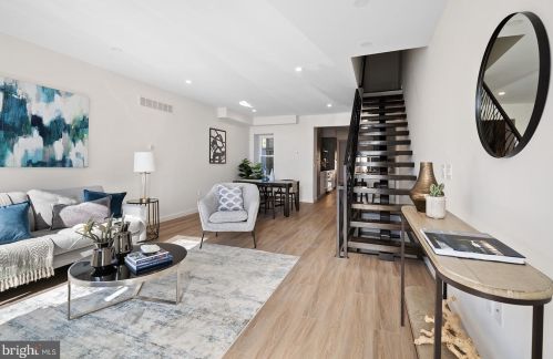 241 Allen St, Philadelphia PA  19125-4103 exterior