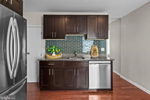 3131 Edgemont St, Philadelphia PA 19134-5015 exterior