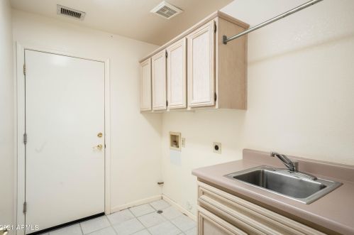 26014 Ribbonwood Dr, Chandler AZ  85248-8852 exterior