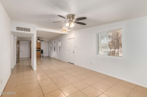 2638 47 Dr, Phoenix AZ 85031-1407 exterior