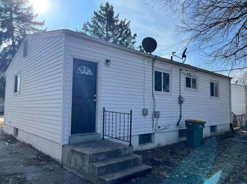 1149 Scott Ave, Saint Louis MO  63138-2932 exterior