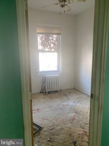 120 6 St, Darby PA 19023-2306 exterior