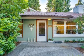 15331 Ashworth Ave, Seattle WA  98133-5731 exterior