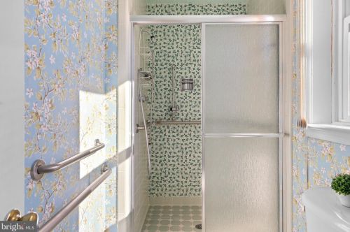 2305 Gate Dr, Silver Spring MD 20906-2208 exterior