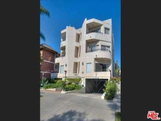 916 Shenandoah St, Los Angeles CA  90035-1947 exterior