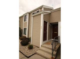 44 Nassau Dr, Springfield, MA 01129-1411