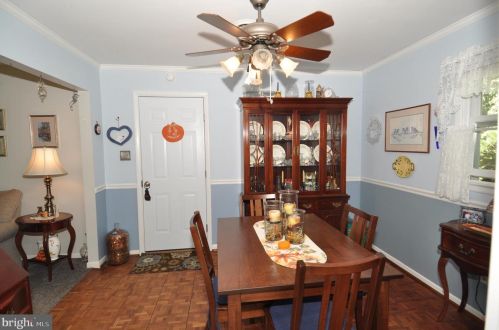 4 Hanover Dr, Cookstown NJ 08511-1005 exterior