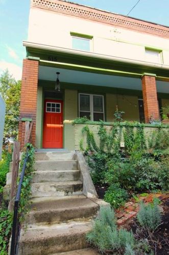 515 Beatty St, Pittsburgh PA  15206-2432 exterior