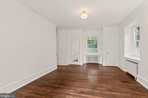 6424 City Ave, Philadelphia PA 19151-2410 exterior