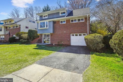 400 Carl St, Rockville, MD 20851-1141