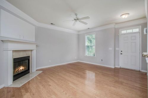 608 Lofty Ln, Atlanta GA  30331-8639 exterior