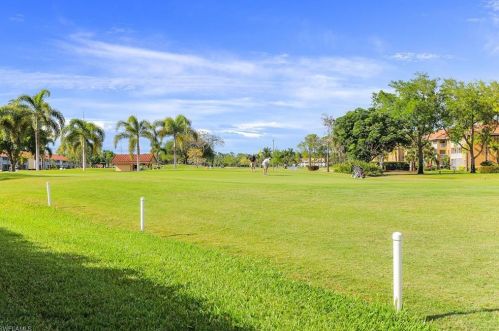 4654 Ashton Ct, Naples FL 34112-8823 exterior