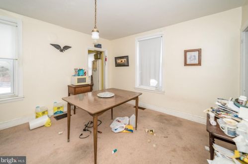 414 9 St, Chester PA 19013-2701 exterior