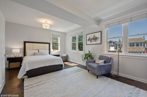 1321 Nelson St, Chicago IL 60657-3103 exterior