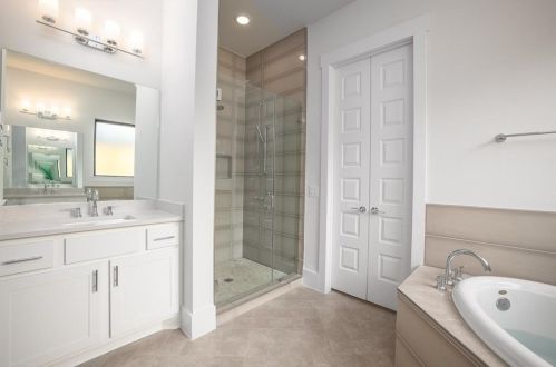 2011 Belford Dr, Austin TX 78757-8207 exterior