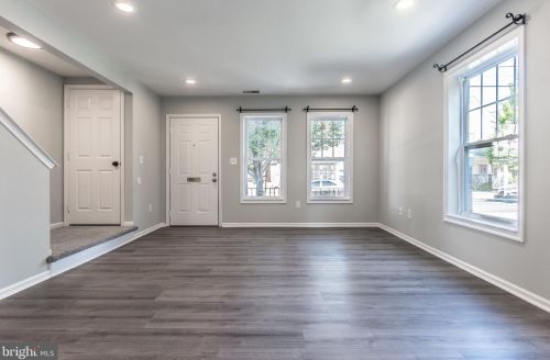 1915 Franklin St, Philadelphia PA 19122-2015 exterior