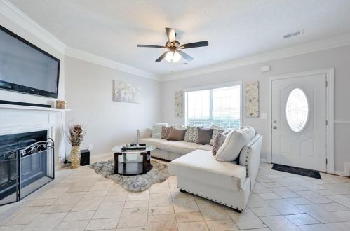 3950 Hancock Cir, Atlanta, GA 30340-4226