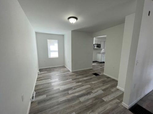 484 Randolph St, Meadville PA 16335-2225 exterior