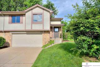 1720 121 St, Omaha NE  68154-1383 exterior