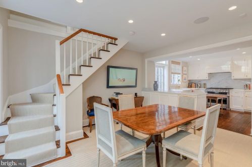 2924 N St, Washington DC 20005-5238 exterior