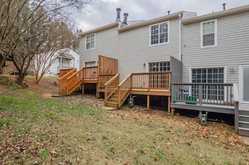 4029 Bayside Cir, Atlanta GA exterior