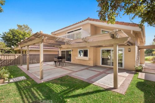 615 Augusta Ct, Fullerton CA  92835-2769 exterior