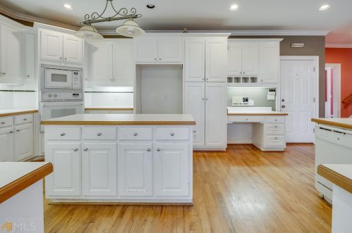 3380 Kates Way, Duluth GA 30097-5164 exterior