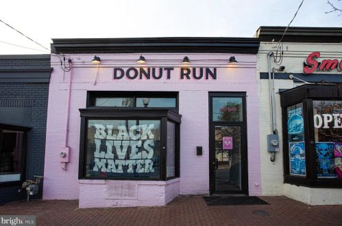 106 Geneva Ave, Silver Spring MD  20910-5105 exterior