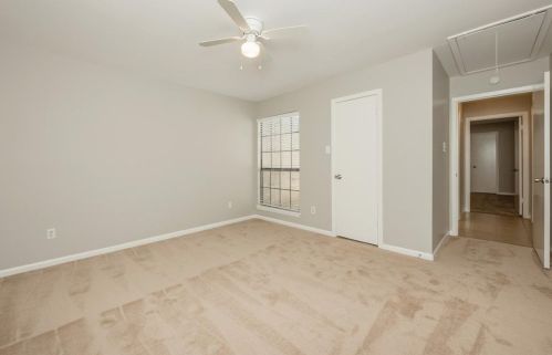 20111 Sunny Shr Dr, Humble TX 77346-1757 exterior