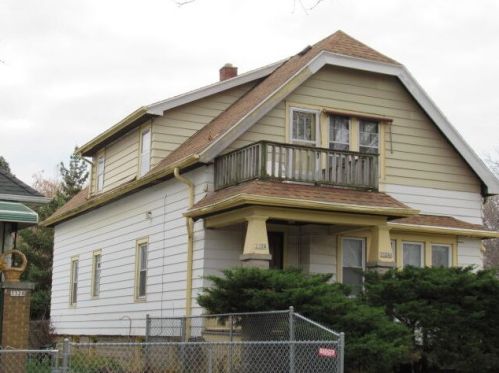 3324 37th St, Milwaukee WI  53216-3726 exterior