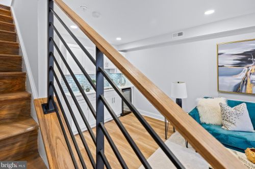 1551 4th St, Washington DC  20001-1905 exterior