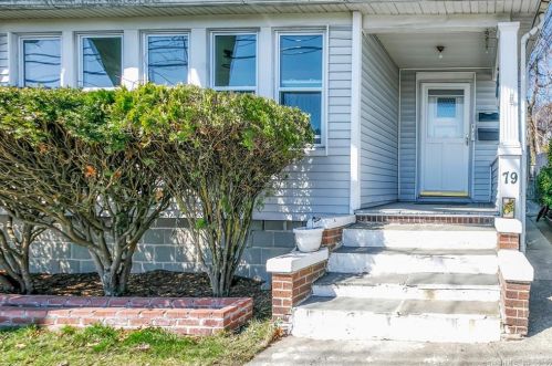 79 Bouton St, Norwalk CT 06854-3501 exterior