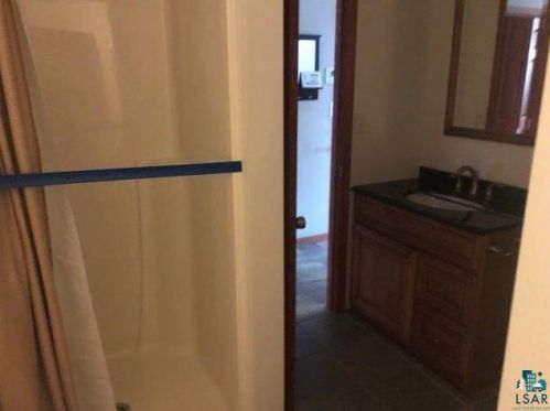 121 Gary St, Duluth MN 55808-1741 exterior