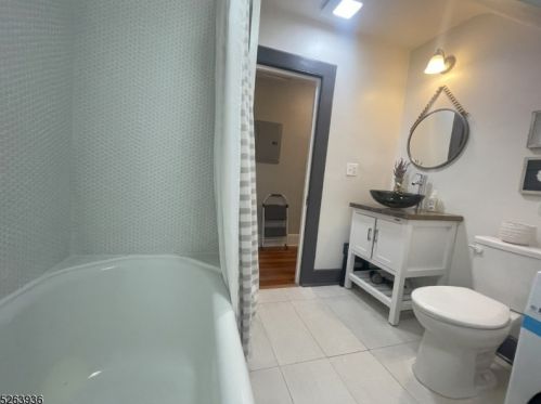 262 Claremont Ave, Montclair NJ  07042-2812 exterior