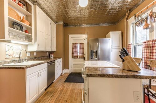 137 Cleveland Ave, Saint Paul MN 55116-2653 exterior