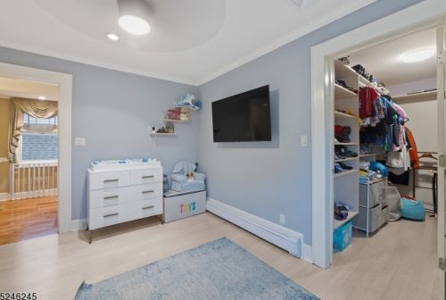 90 Spg Gdn Ave, Nutley NJ 07110-1507 exterior