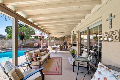 909 Msn Dr, Chandler AZ 85224-2243 exterior