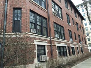 2907 Pine Grove Ave, Chicago IL  60657-5762 exterior