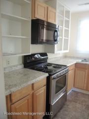 210 Line St, Charleston SC  29403-5843 exterior