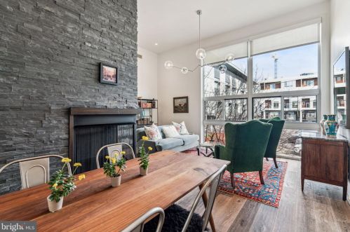 1114 Bodine St, Philadelphia PA  19147-5306 exterior