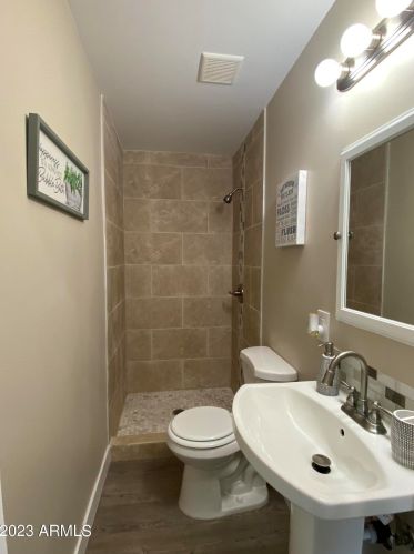 3521 45 Ave, Phoenix AZ 85035-2305 exterior