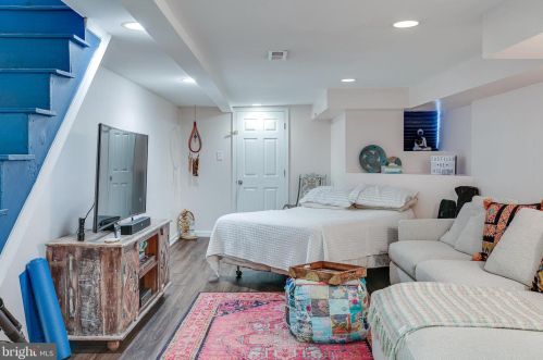 514 Martin St, Philadelphia PA 19146-1822 exterior