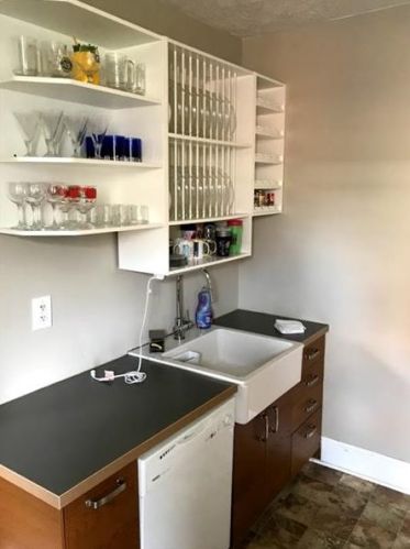 4211 Milgate St, Pittsburgh PA 15224-1526 exterior