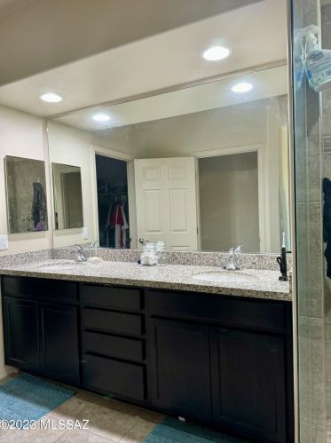 8969 Lee St, Tucson AZ  85715 exterior